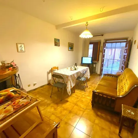 Affaccio Gran Sasso Nyaraló *